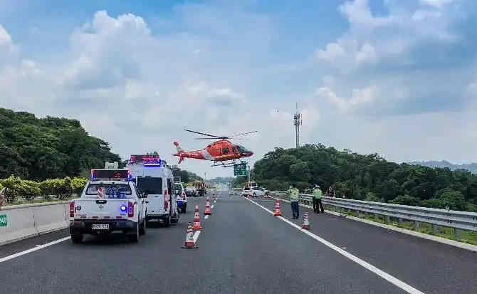 博乐高速公路汽车救援案例